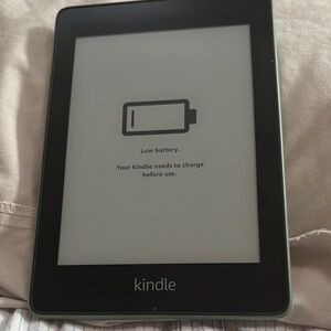 Black and Green eBook Reader with E-Ink Technology